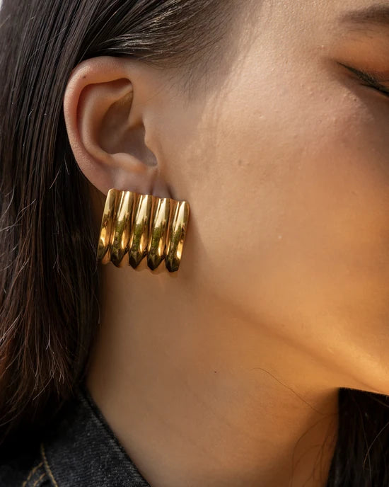 Arcus Studs