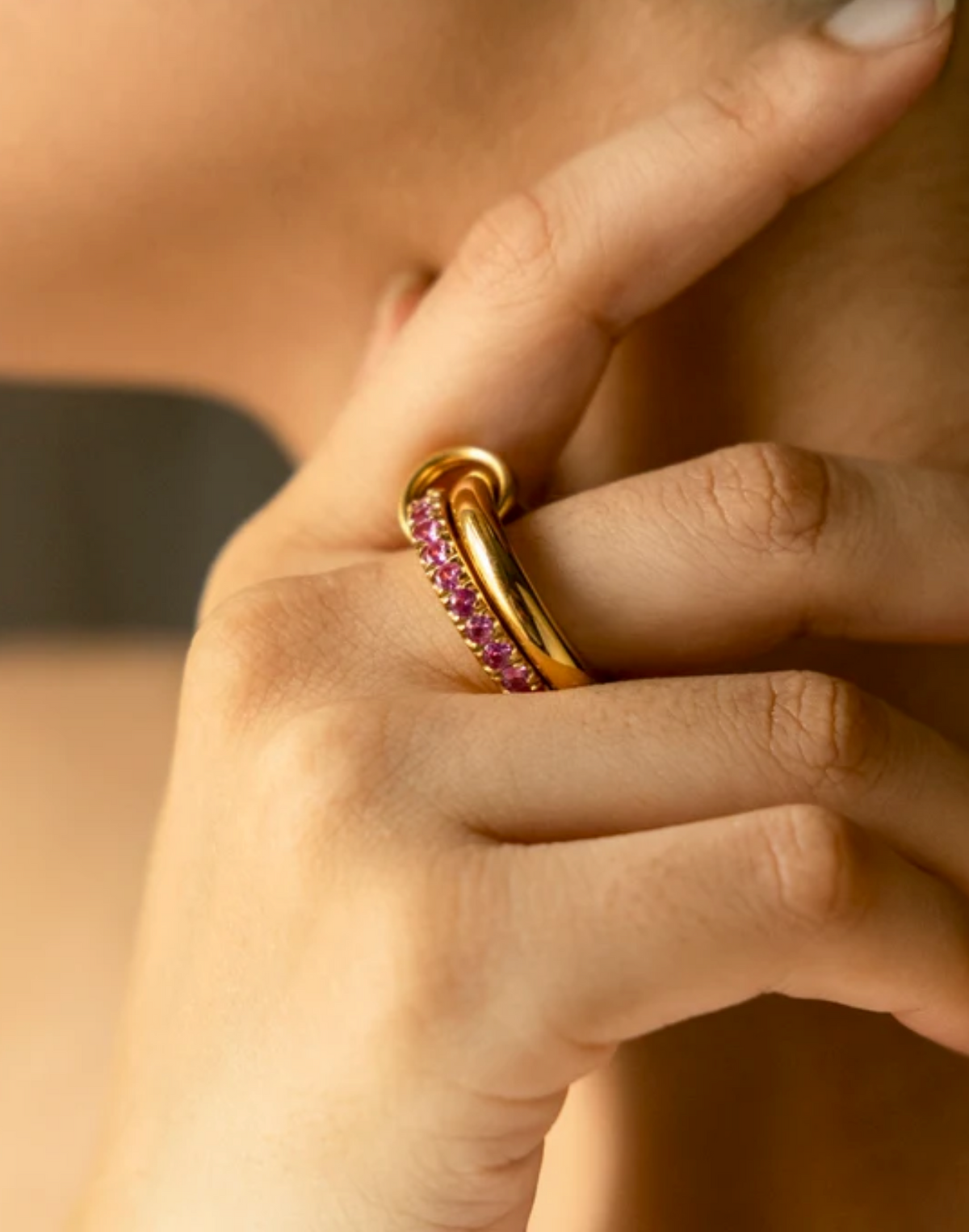 The Rosé Link Ring