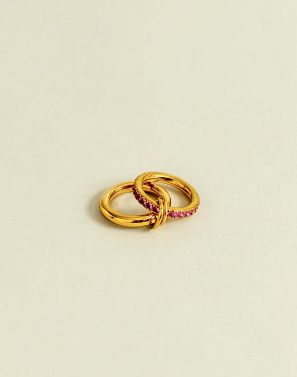 The Rosé Link Ring