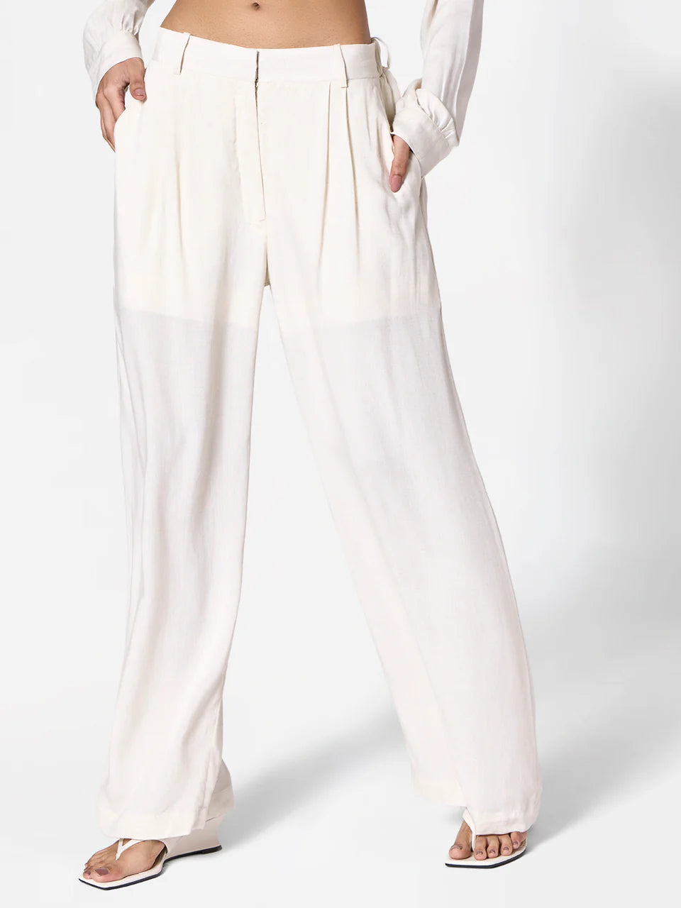 Linen-blend Pants in Ecru
