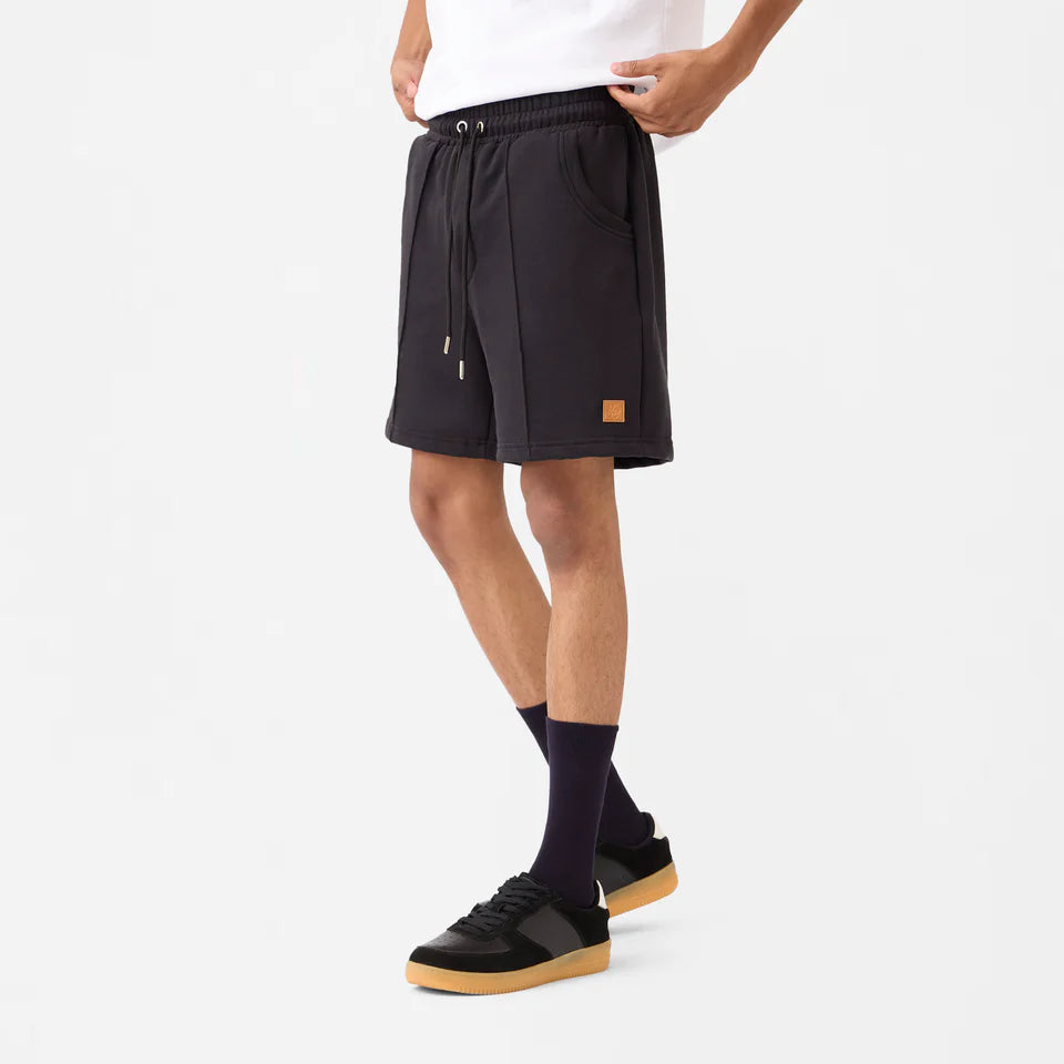 Straight Front-seam Sweatshorts in Jet Black