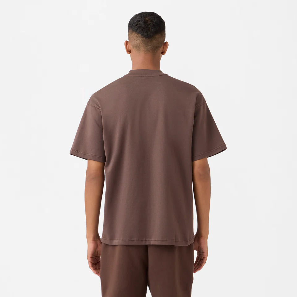 L'annee93 Tee in Chocolate Brown