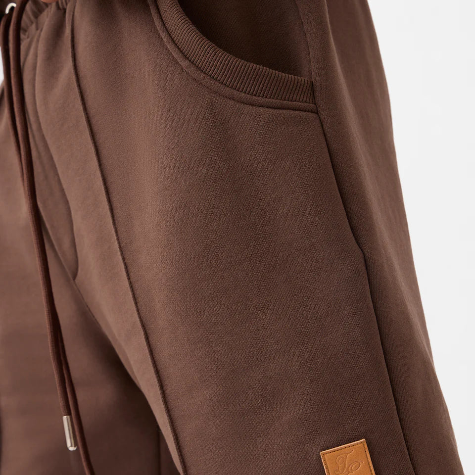 Straight Front-seam Sweatshorts in Chocolate Brown